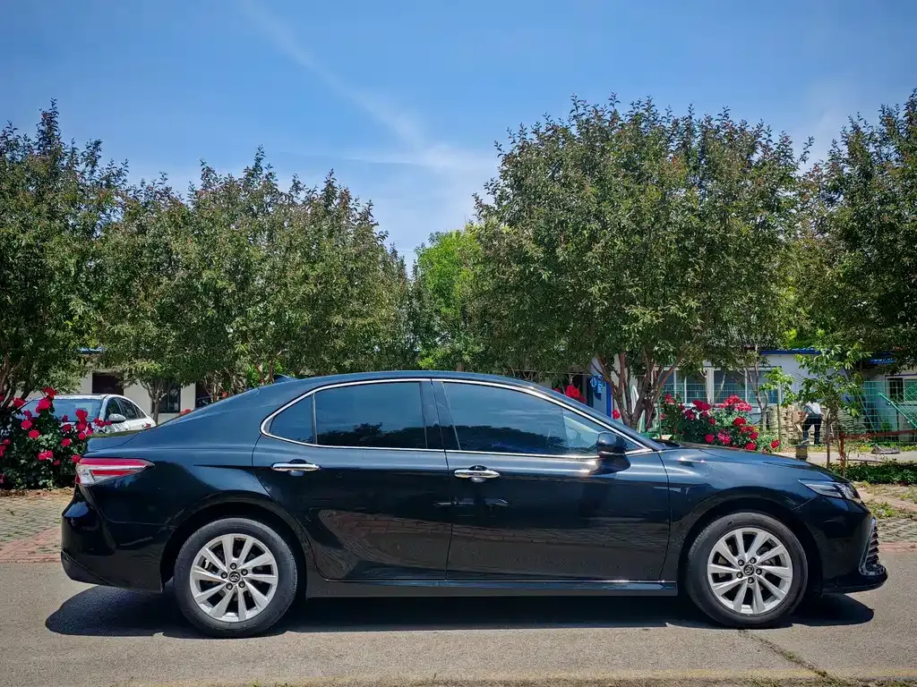Toyota Camry 2023 из CN, фото 5