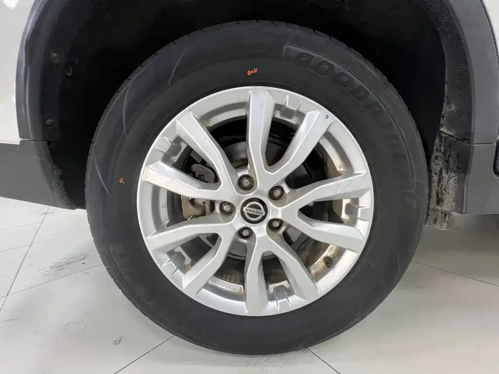 Nissan X-Trail 2021 из CN, фото 2