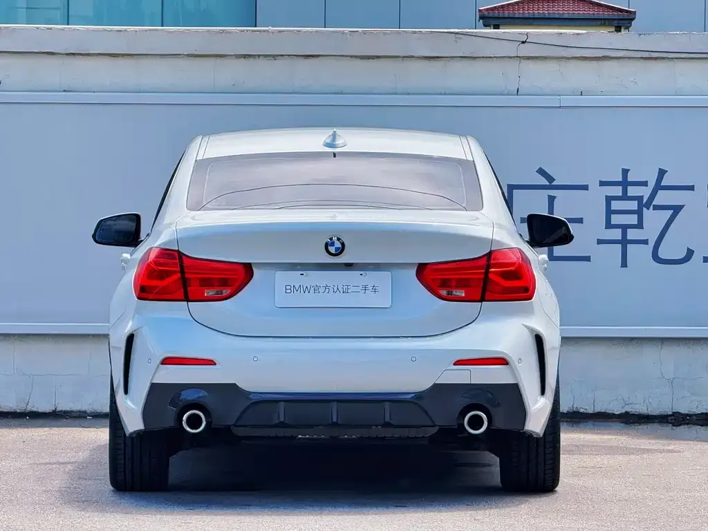 BMW 1 Series — фото 10