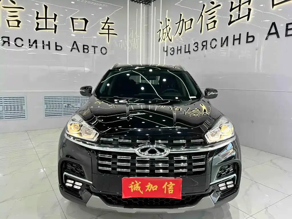 Chery Tiggo 8 — фото 3
