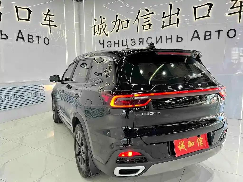 Chery Tiggo 8 — фото 6