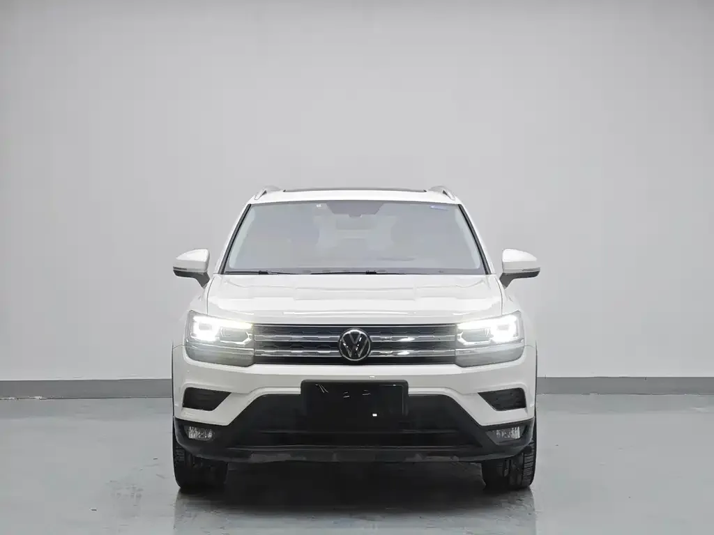 Volkswagen Tharu — фото 2