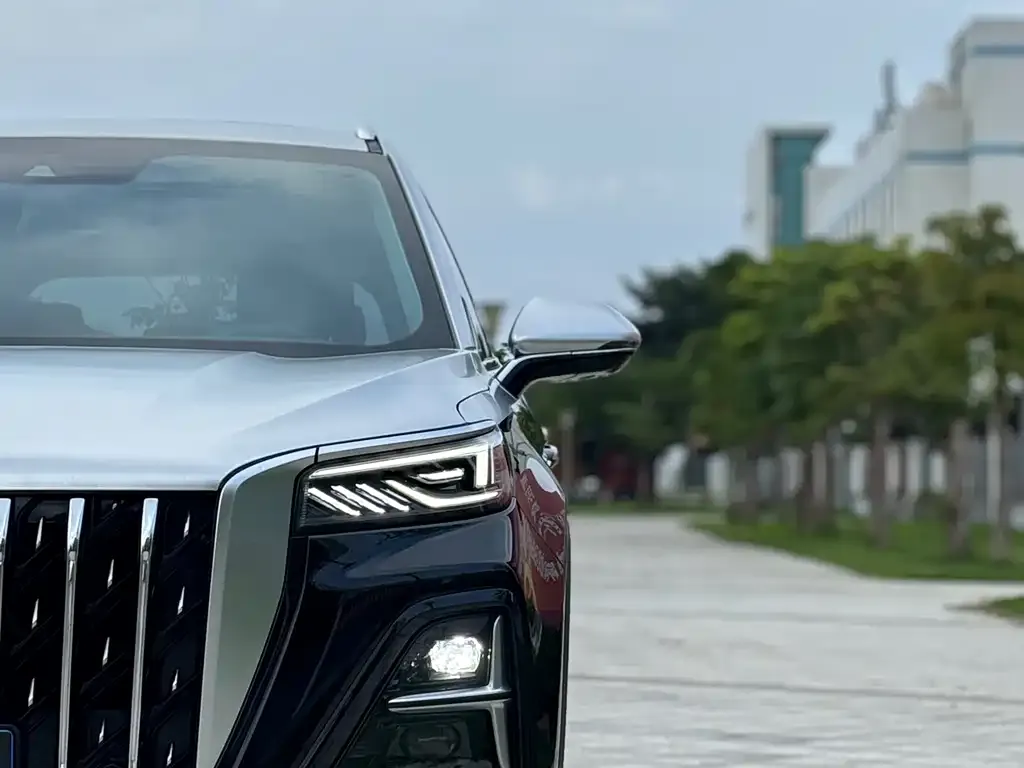 Hongqi HS5 — фото 2