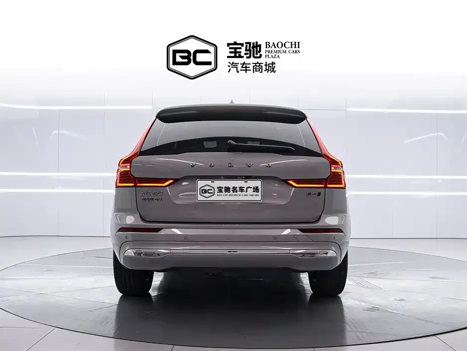 Volvo XC60 2022 из CN, фото 4