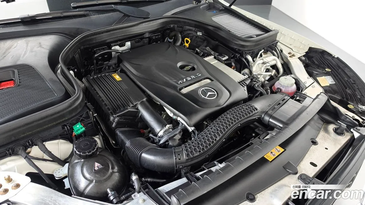 Mercedes-Benz GLC-Class 2021 из KR, фото 2