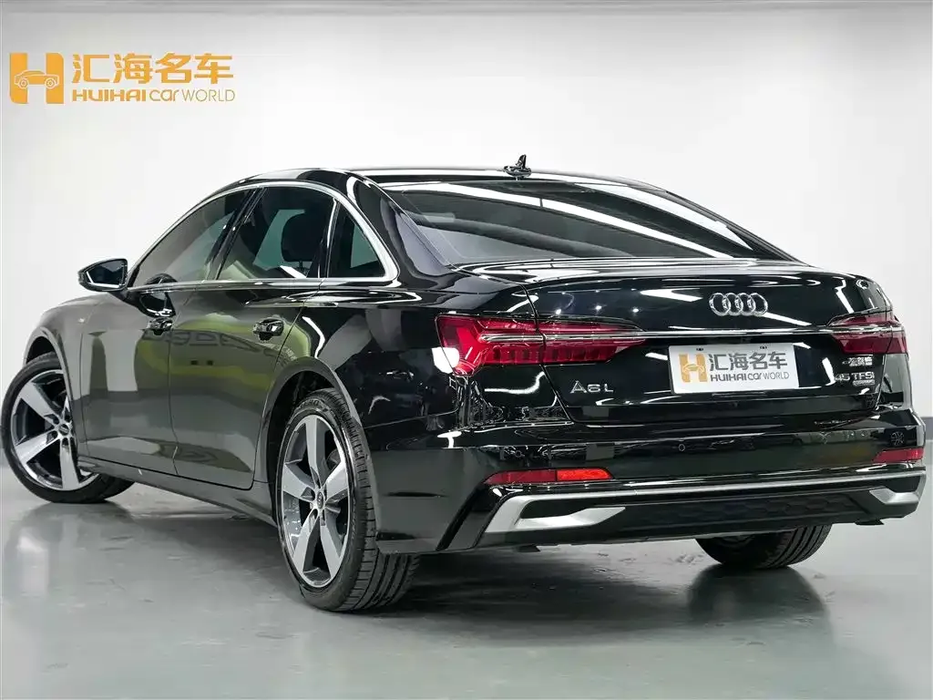 Audi A6L — фото 7