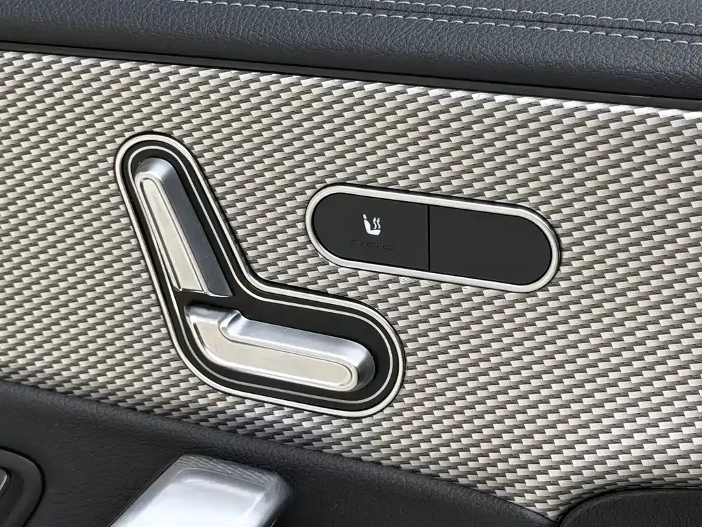 Mercedes-Benz A-Class — фото 10