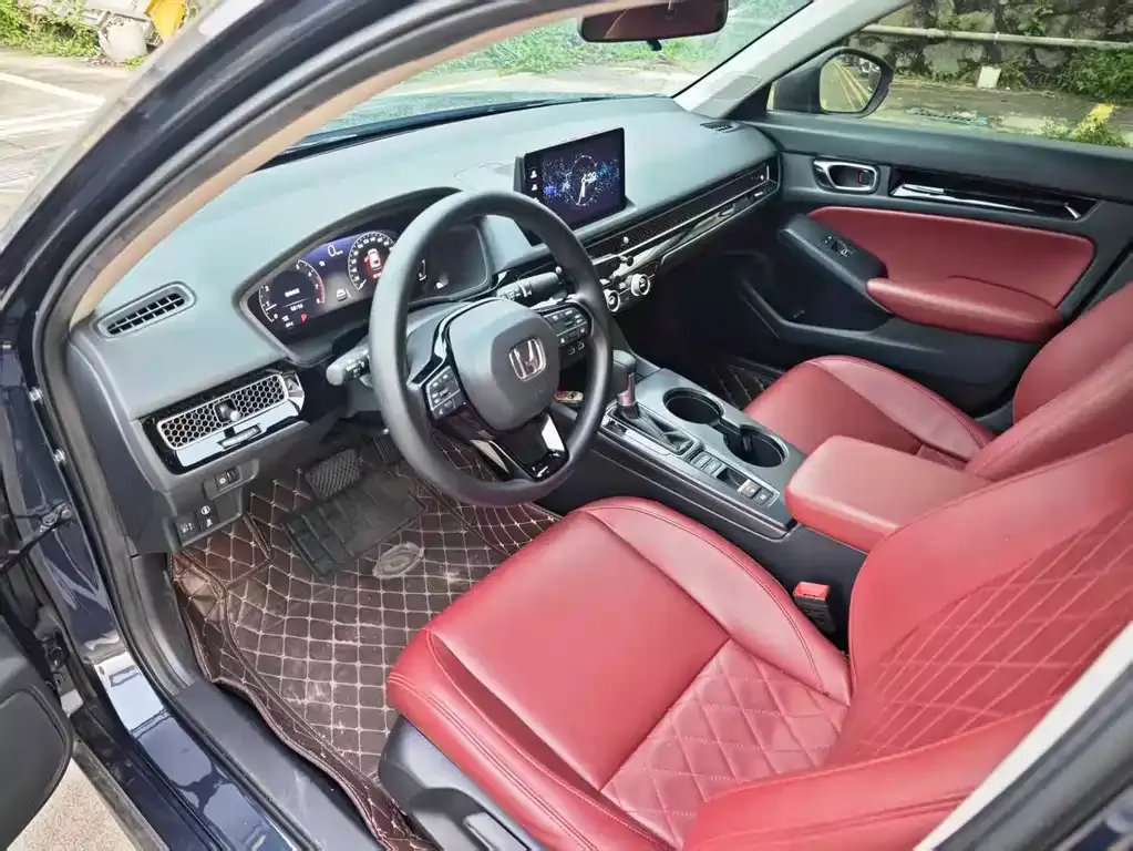 Honda Civic 2024 из CN, фото 10