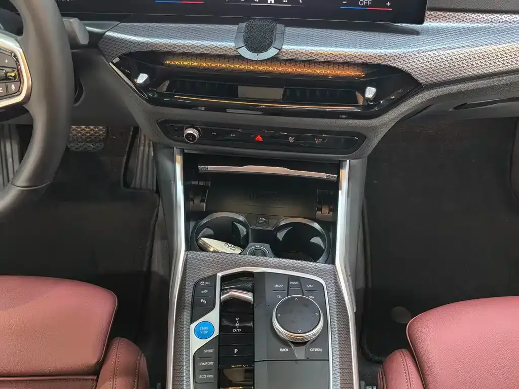 BMW i3 — фото 7