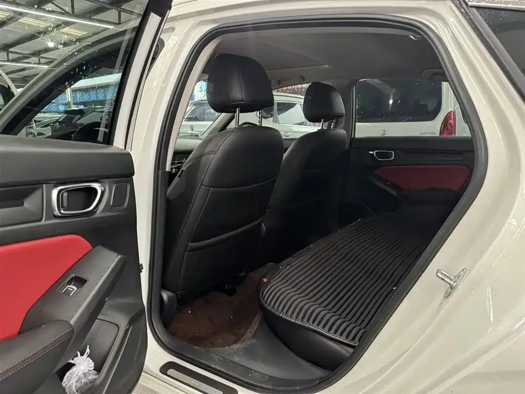 Honda Civic — фото 3