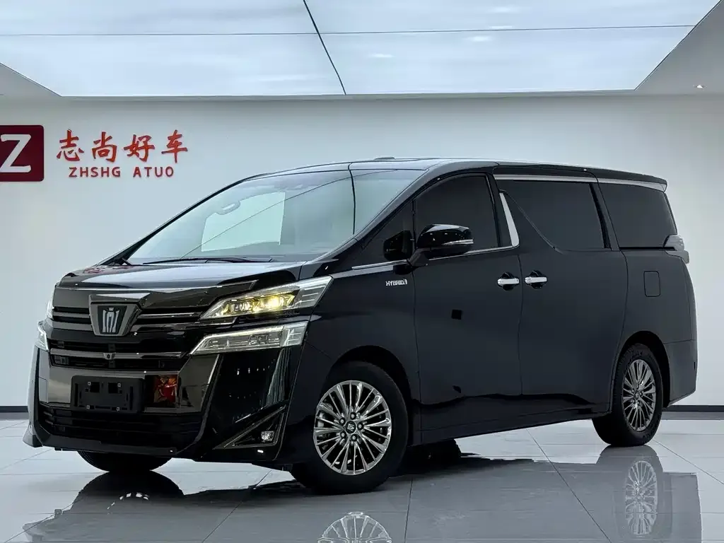Toyota Vellfire 2023 из CN, фото 1