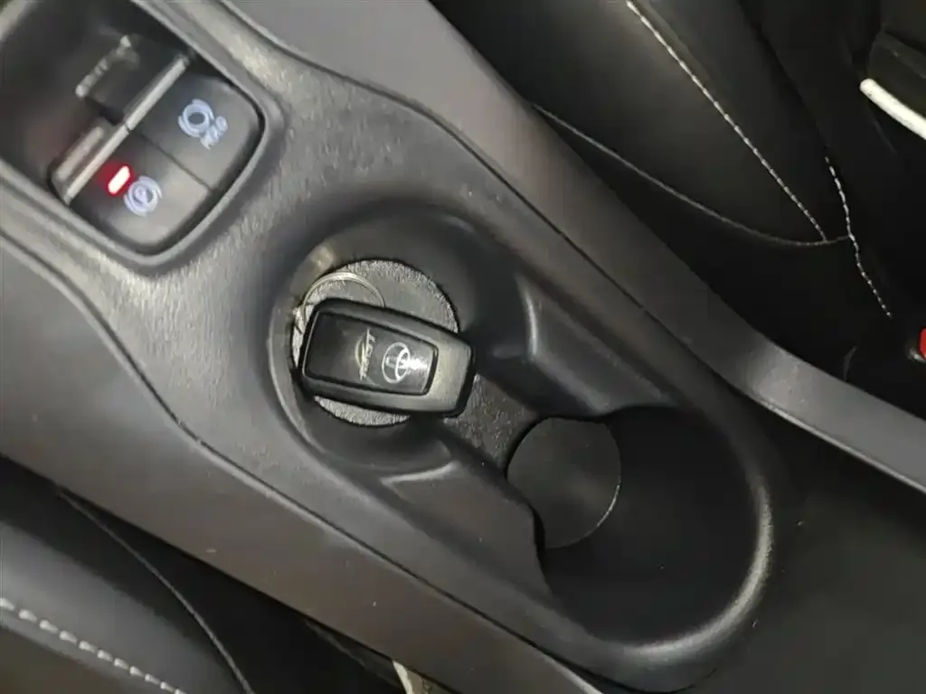 Toyota Levin 2022 из CN, фото 5