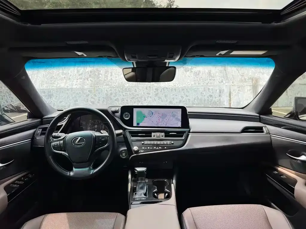 Lexus ES 2023 из CN, фото 5