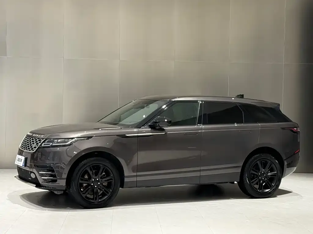 Land Rover Velar — фото 1