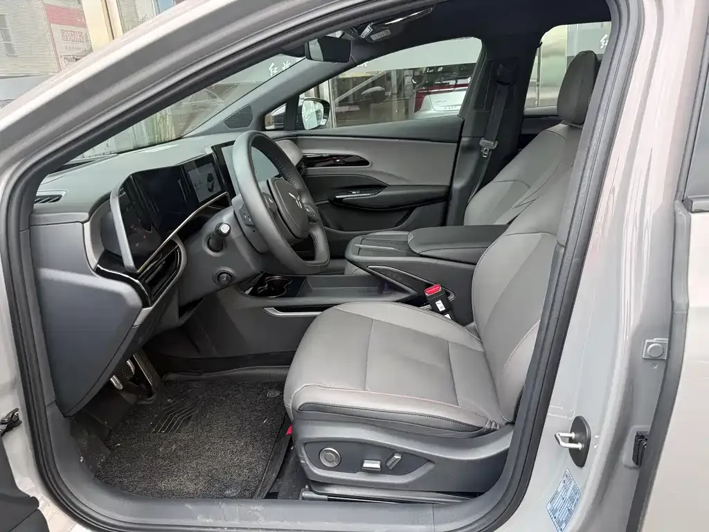 Hongqi EH7 2025 из CN, фото 7