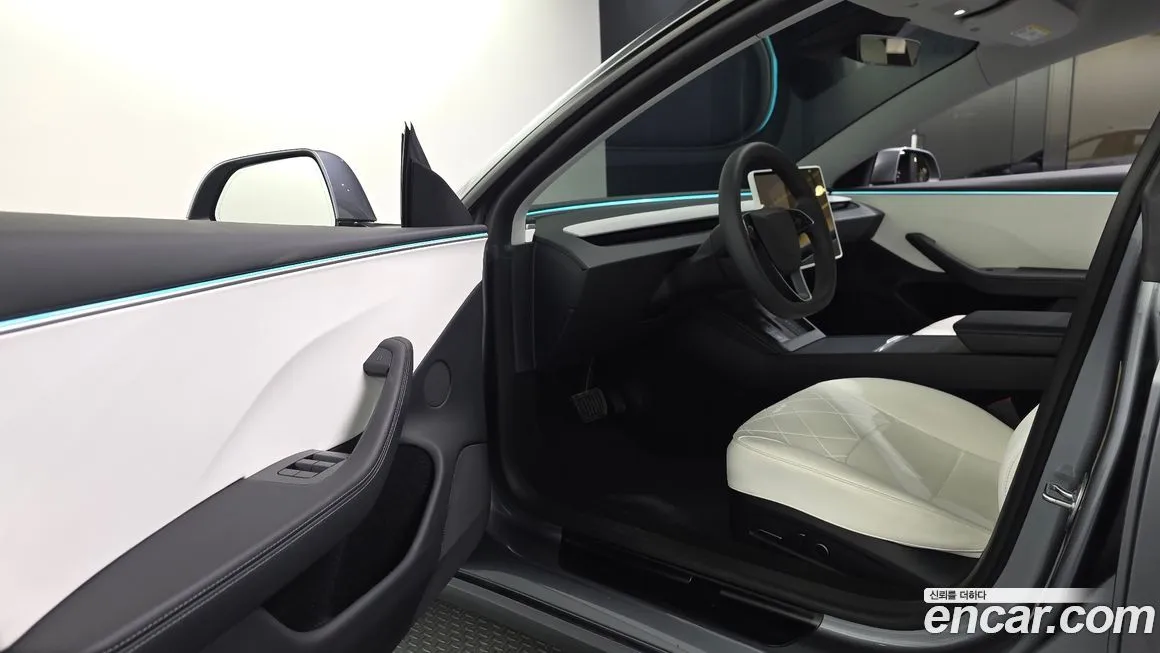 Tesla Model 3 — фото 2