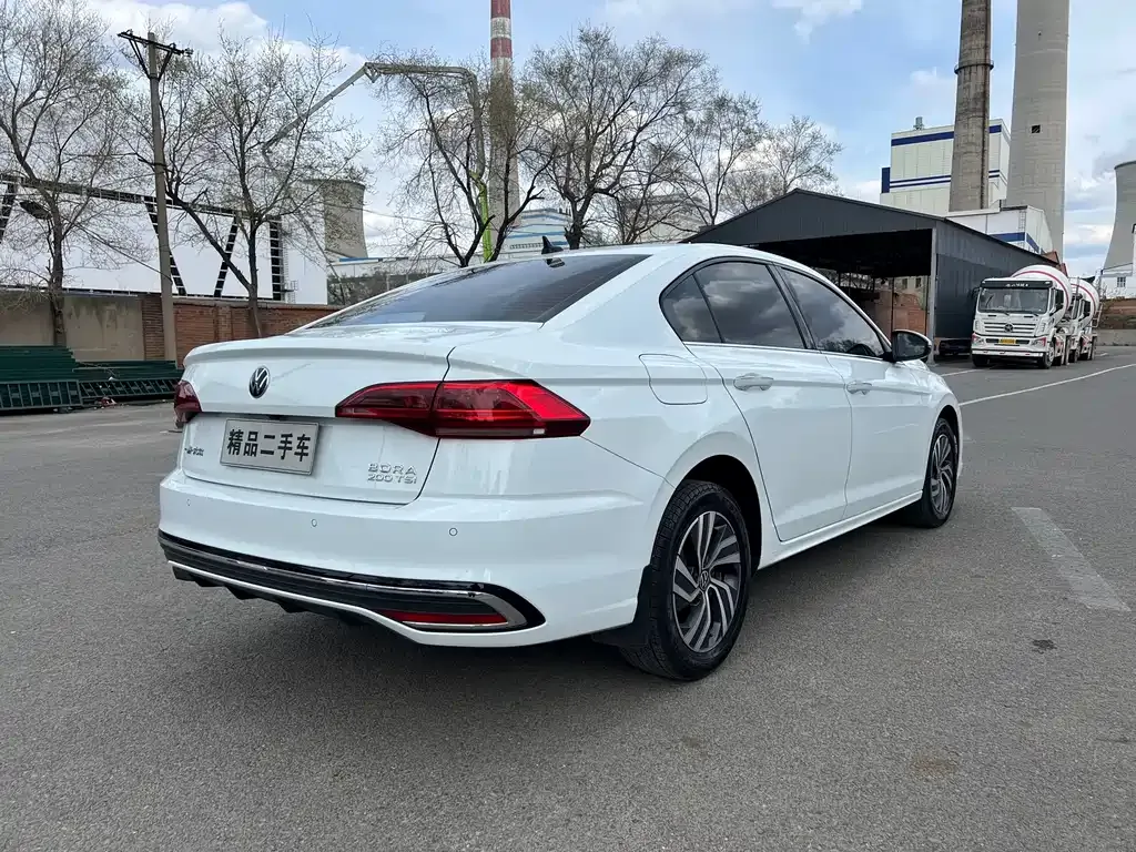 Volkswagen Bora 2023 из CN, фото 10