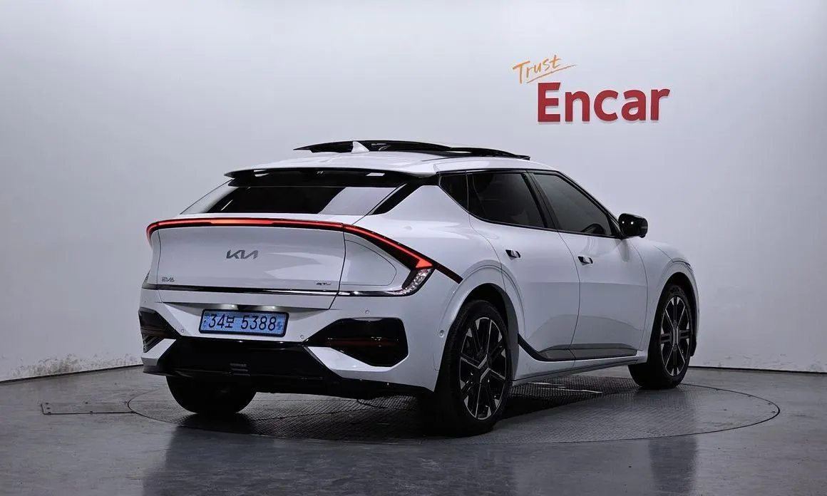 Kia EV6 — фото 2
