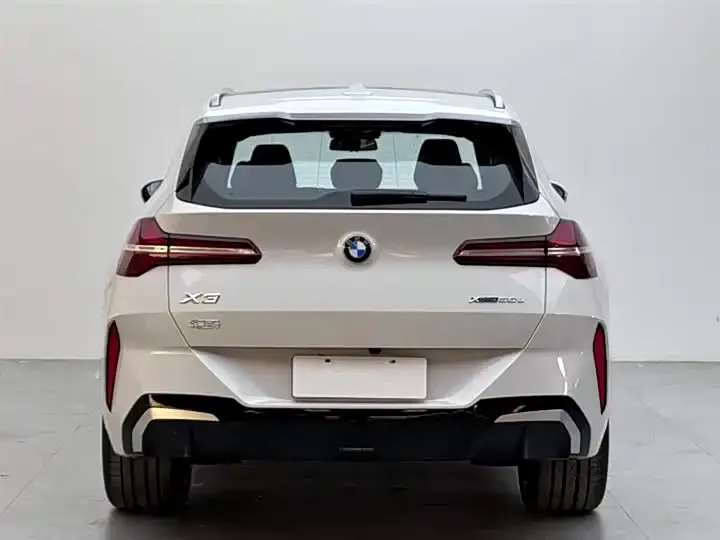 BMW X3 — фото 3