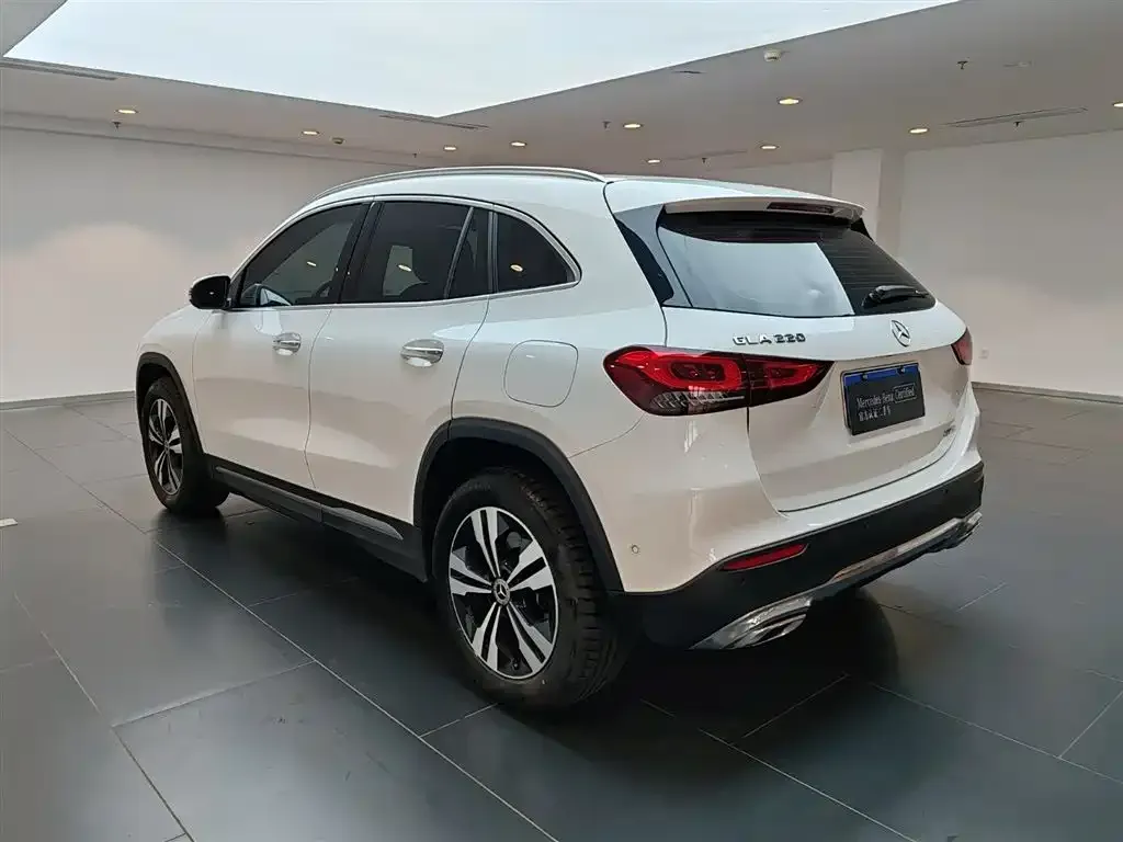 Mercedes-Benz GLA — фото 4