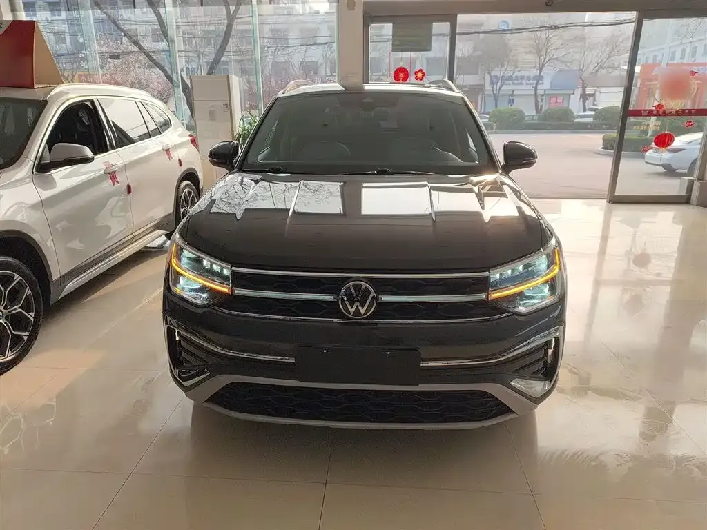 Volkswagen Tharu — фото 5