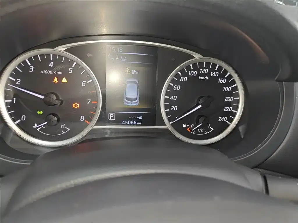 Nissan Tiida 2022 из CN, фото 2