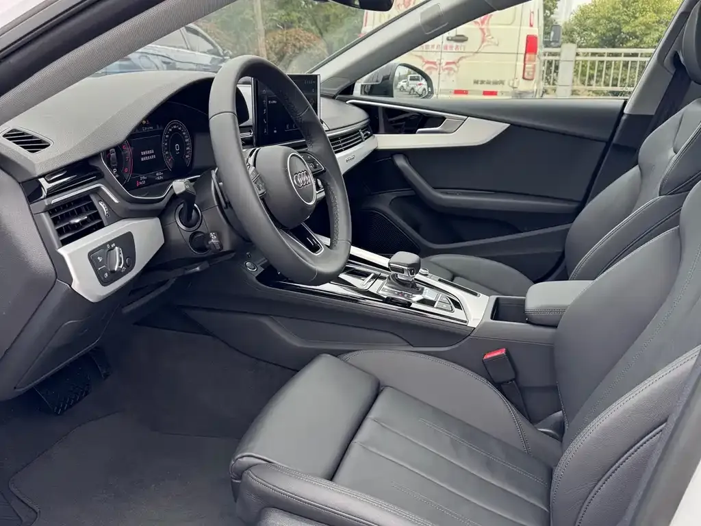 Audi A5 (Import) — фото 3