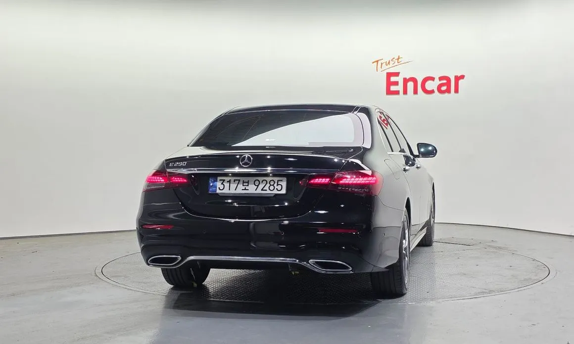 Mercedes-Benz E-Class 2023 из KR, фото 6