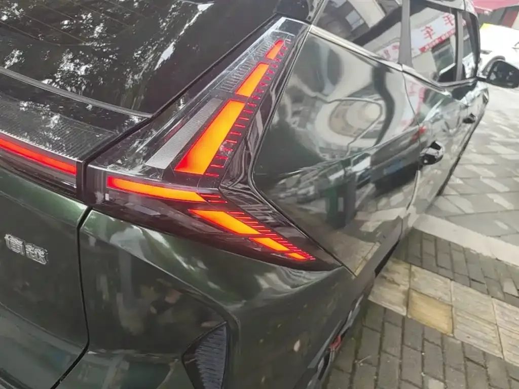 Geely Boyue 2024 из CN, фото 10