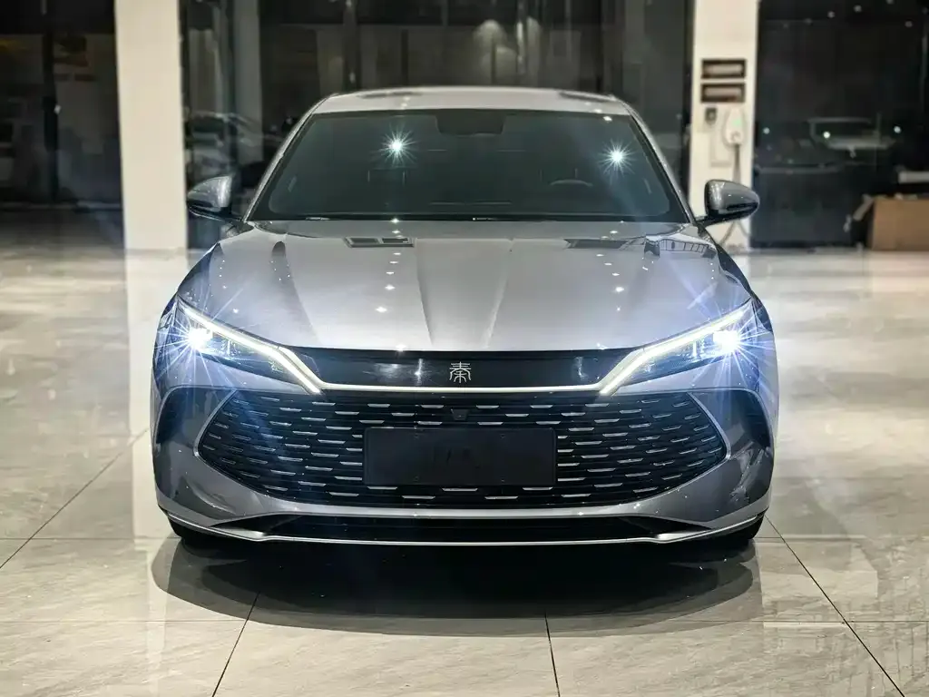 BYD Qin L — фото 9
