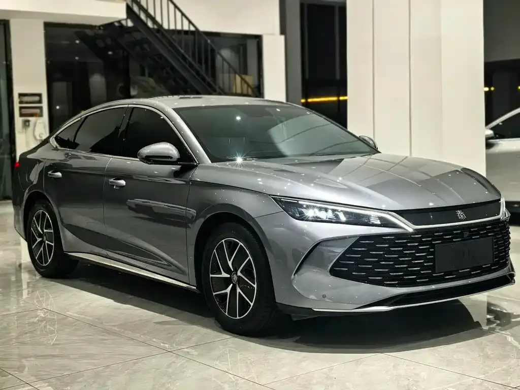 BYD Qin L — фото 10