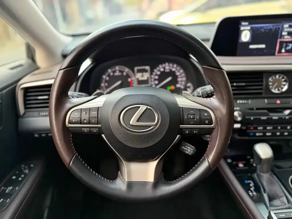 Lexus RX — фото 3