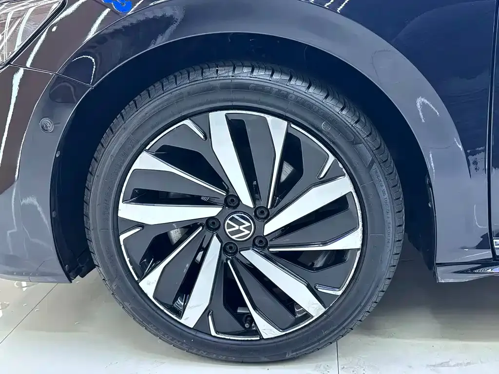 Volkswagen Passat — фото 9