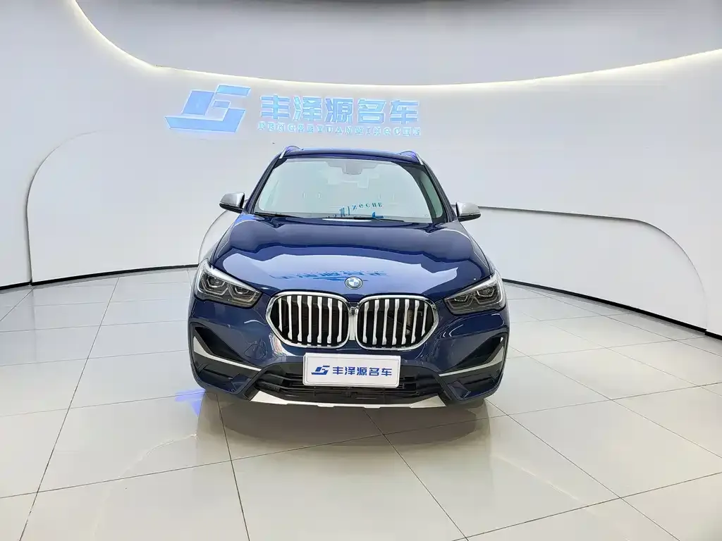 BMW X1 2021 из CN, фото 3