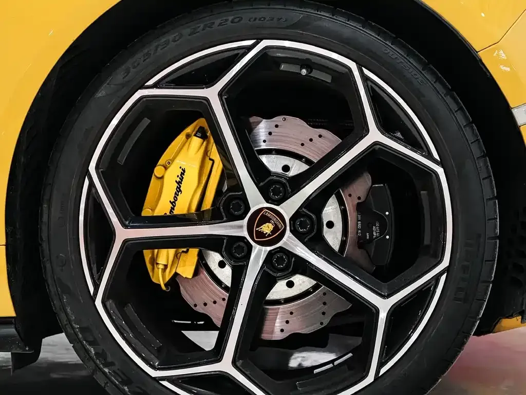 Lamborghini Huracan — фото 6