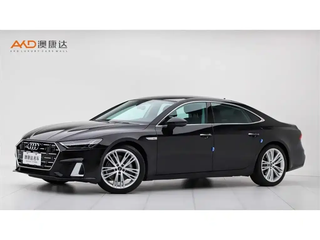 Audi A7L — фото 1