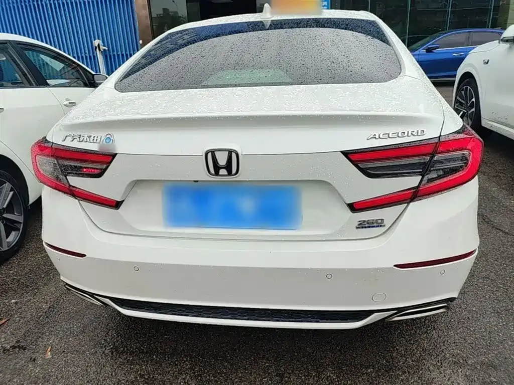 Honda Accord — фото 4