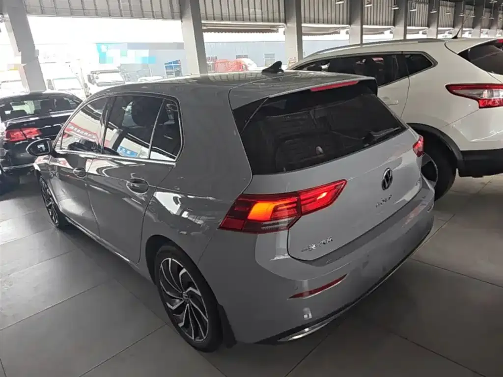 Volkswagen Golf 2021 из CN, фото 7