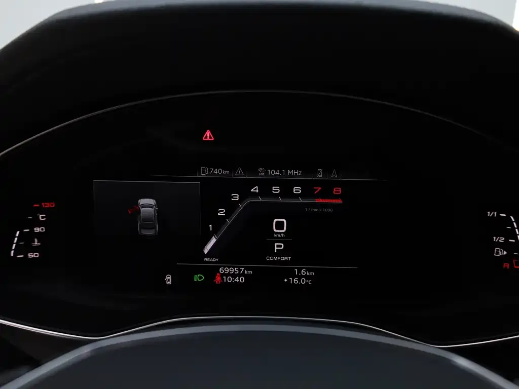Audi A7L 2024 из CN, фото 3