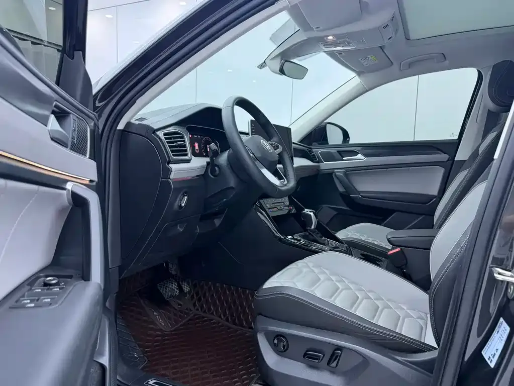 Volkswagen Tayron 2023 из CN, фото 4