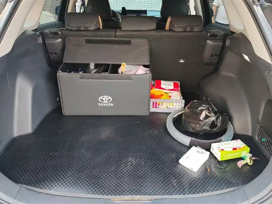 Toyota RAV4 2025 из CN, фото 10