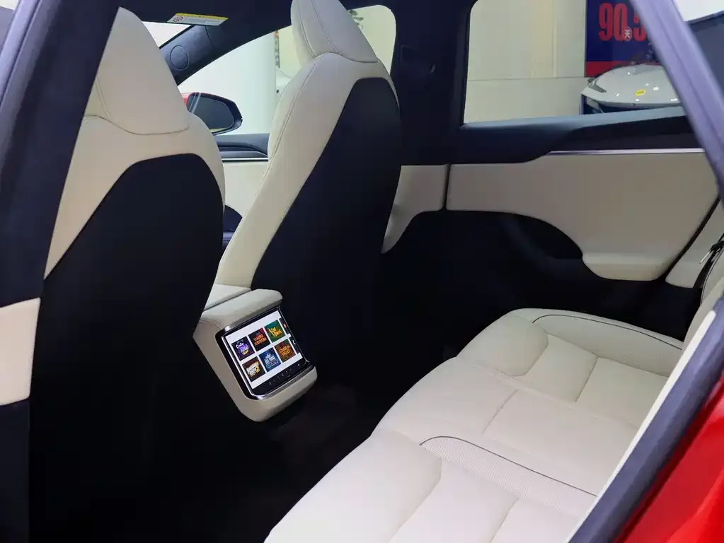 Tesla Model S 2023 из CN, фото 7