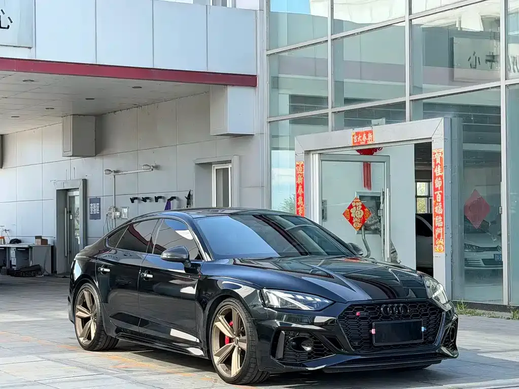 Audi RS 5 — фото 5