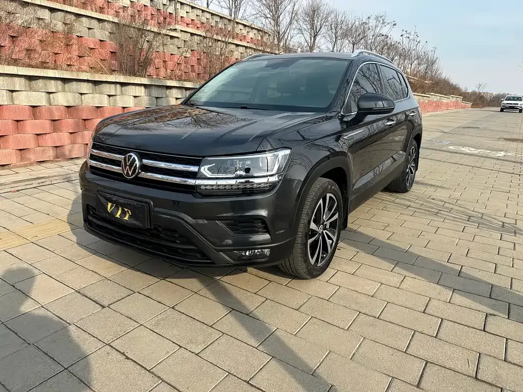Volkswagen Tharu — фото 1