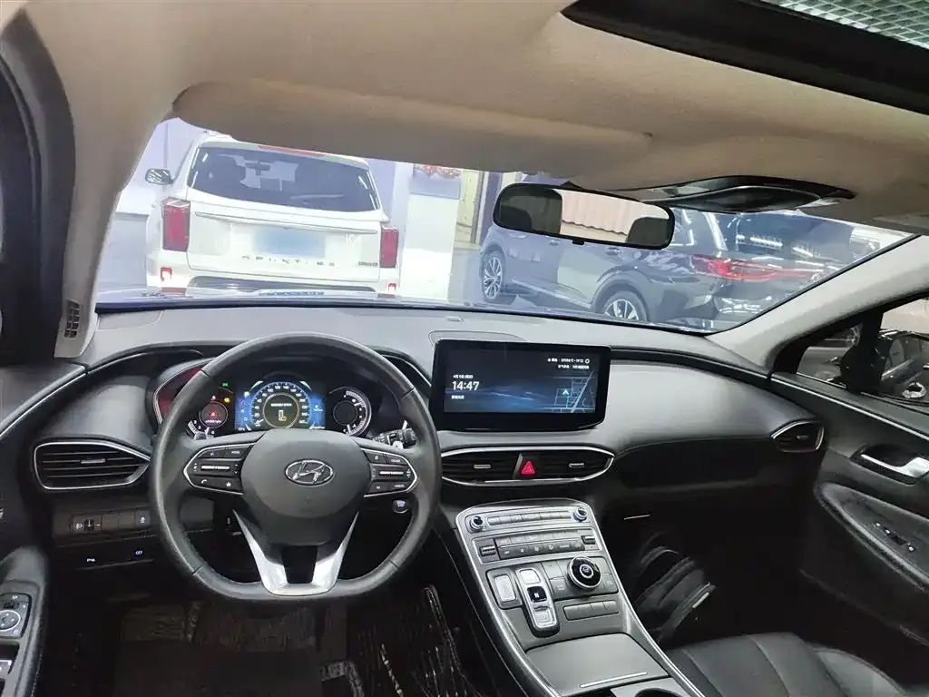 Hyundai Santa Fe 2023 из CN, фото 5