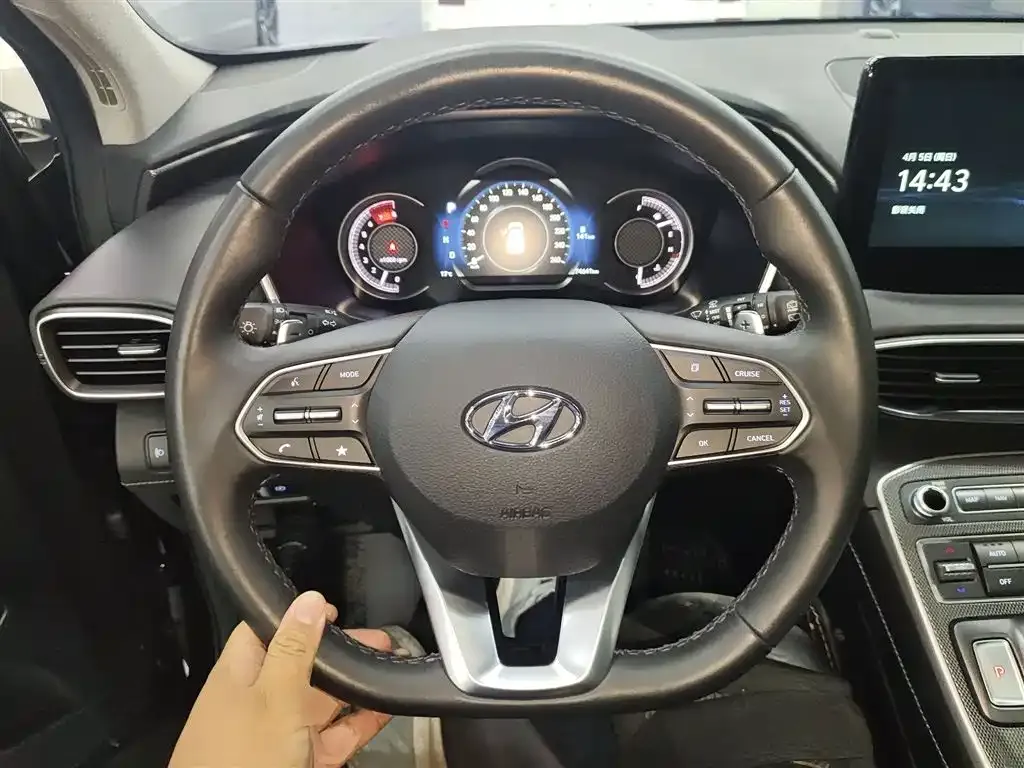 Hyundai Santa Fe 2023 из CN, фото 7