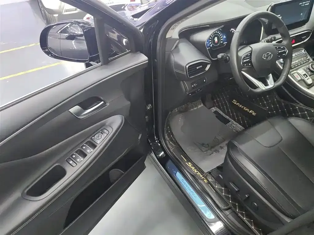 Hyundai Santa Fe 2023 из CN, фото 3
