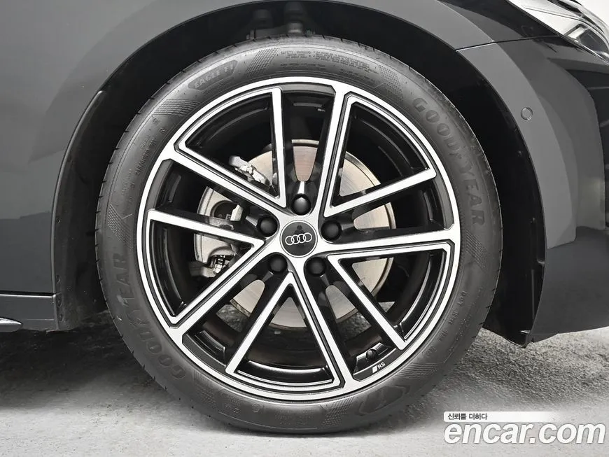 Audi A5 2025 из KR, фото 8