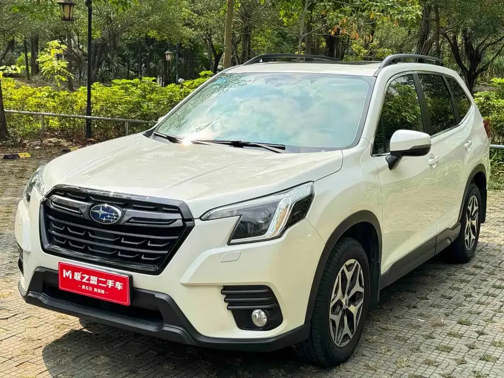 Subaru Forester 2023 из CN, фото 1