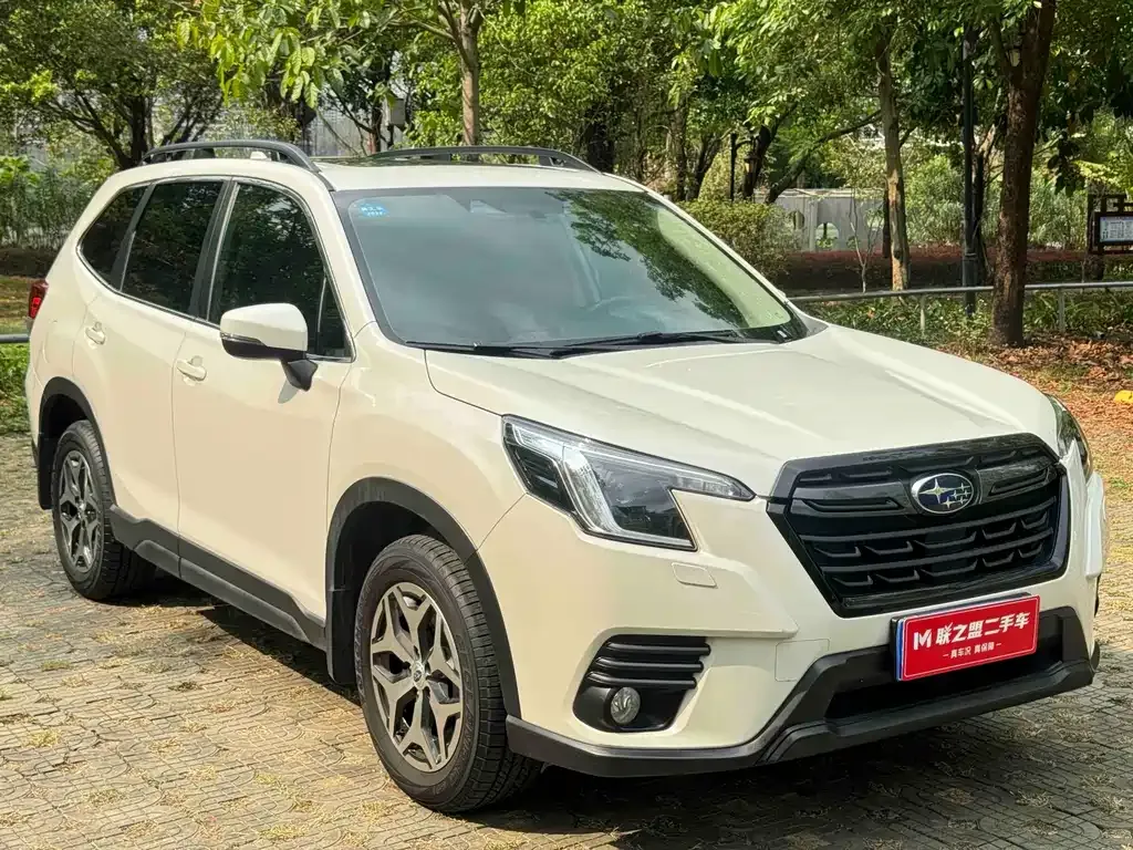 Subaru Forester 2023 из CN, фото 8